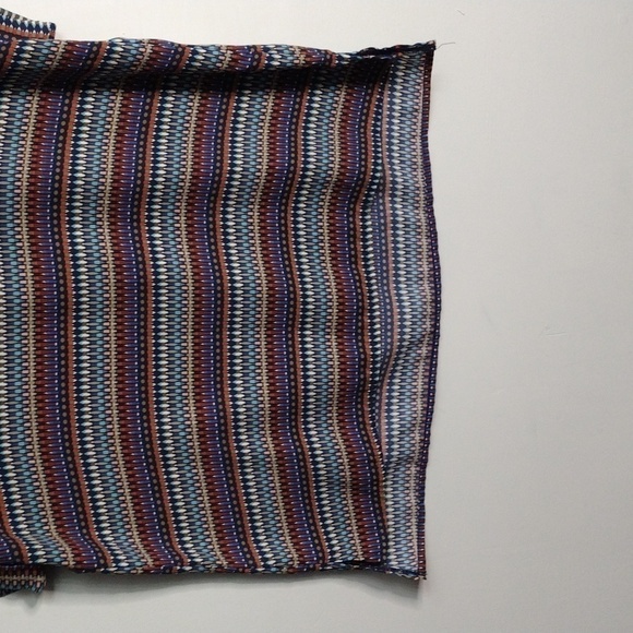 Papermoon Stitch Fix Geometric Womens Pullover Shirt Size MP - Picture 2 of 9